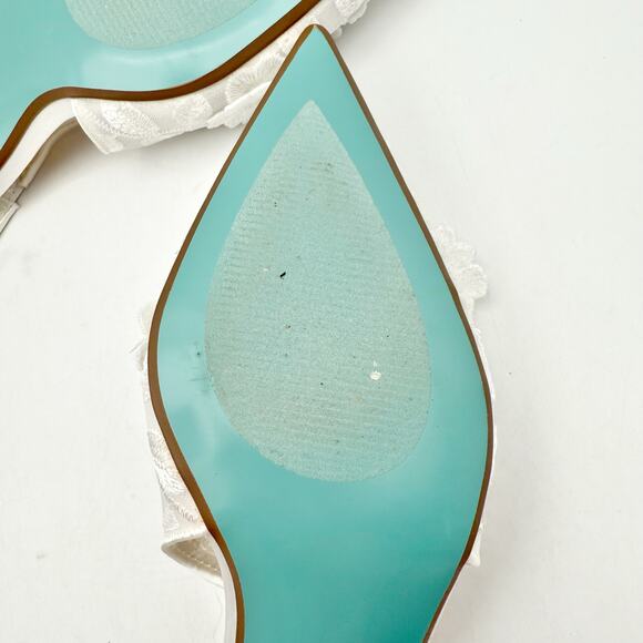 Blue by Betsey Johnson Womens Dian Slingback Heels US 8 M Ivory NIB - Picture 13 of 13